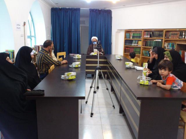 جلسه با اولیاء دانش آموزان مسجد منیریه