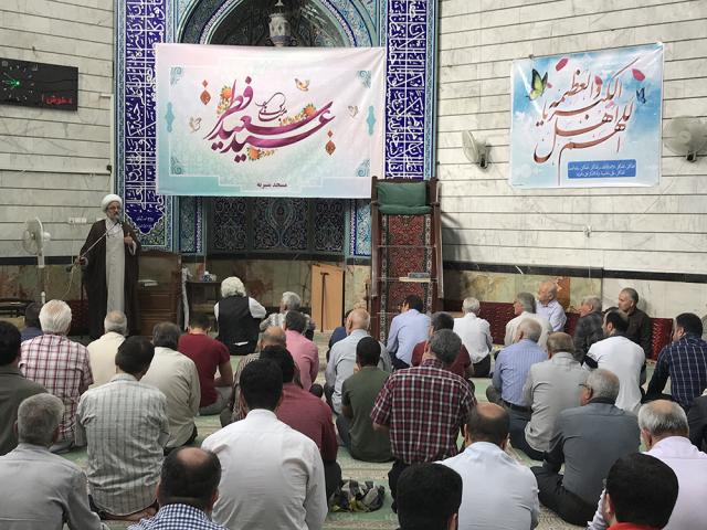 اقامه نماز عیدفطر در مسجد حضرت ابوطالب علیه‌السلام و با امامت حجة‌الاسلام سینایی